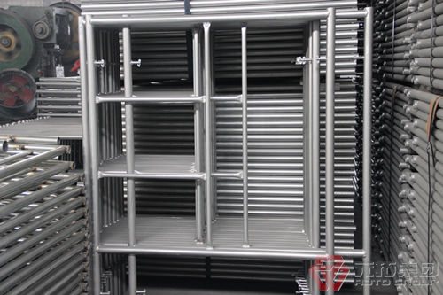 元拓鍍鋅門(mén)式腳手架02