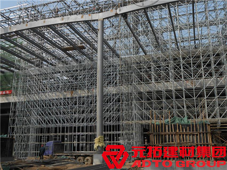 湖北腳手架廠家：雨期施工如何搭建腳手架？