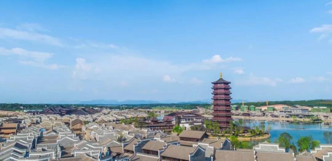 網(wǎng)紅長沙與您相約，2019第一屆元拓建材國際采購商展洽會(huì)即將開幕！