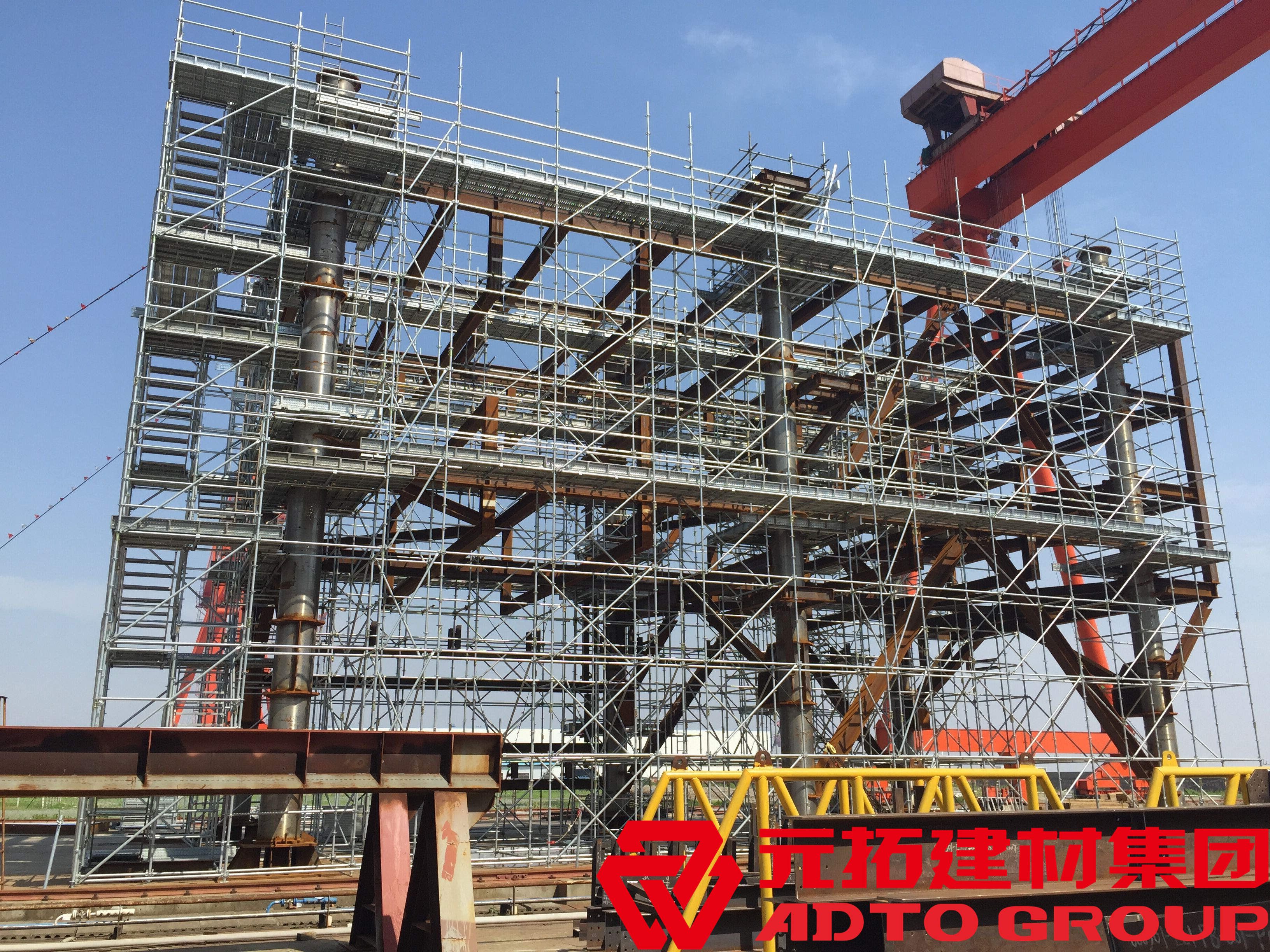 承插型盤扣式腳手架有哪些特點，與鋼管腳手架有何區(qū)別？