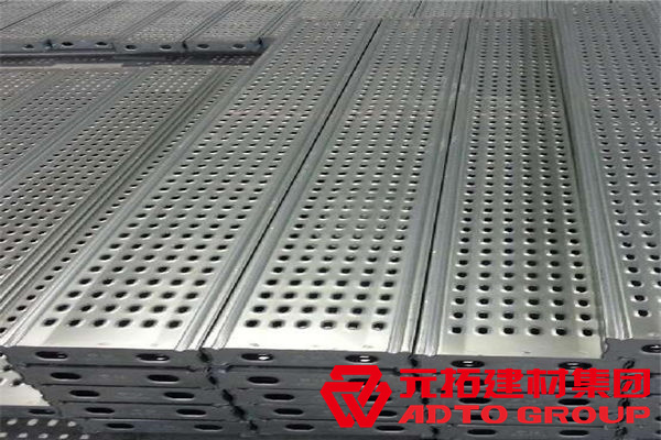 鋼跳板廠家介紹：鋼跳板到底有哪些優(yōu)點(diǎn)？